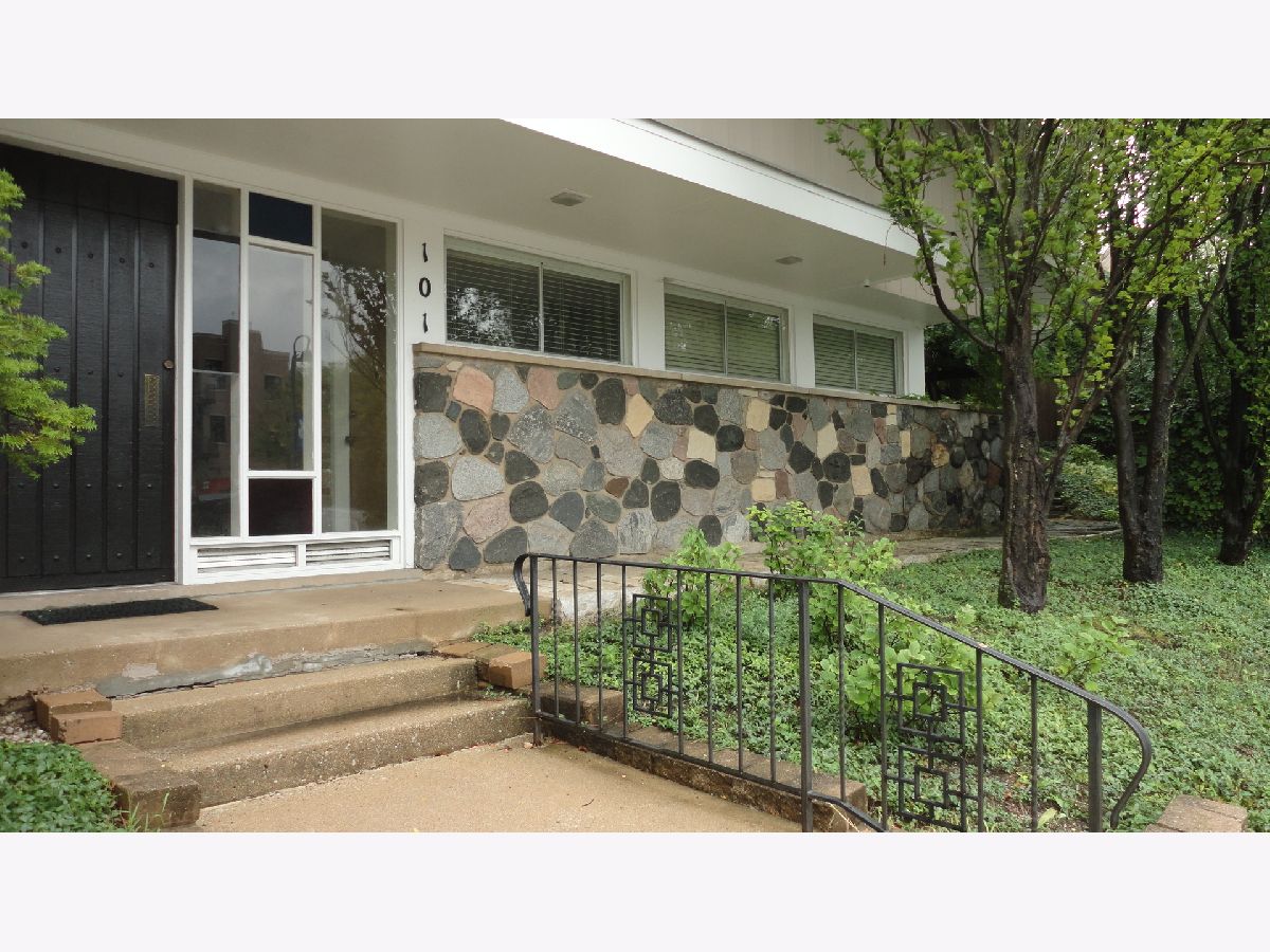  For Rent Clarendon Hills Illinois, 101 Eastern