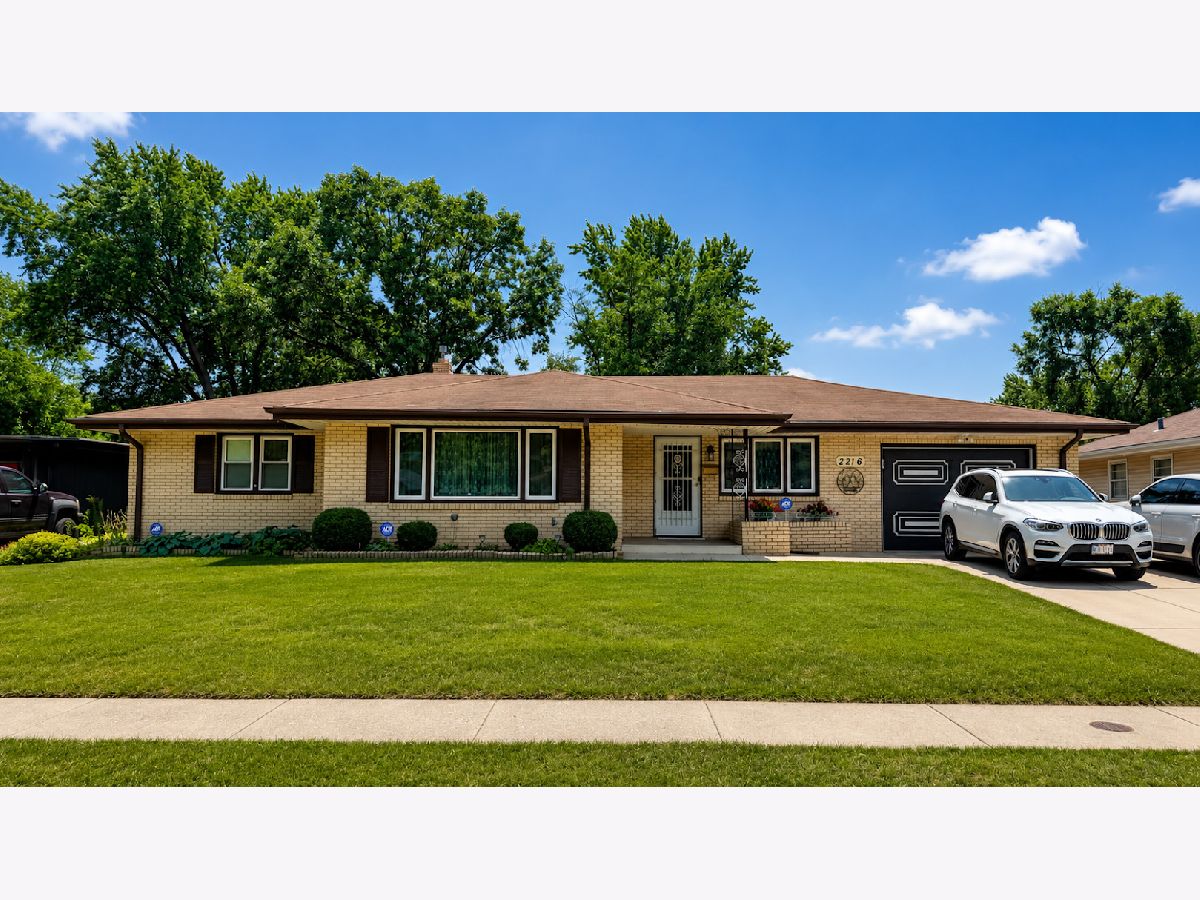  For Sale Rockford Illinois, 2216 Jonathan Avenue
