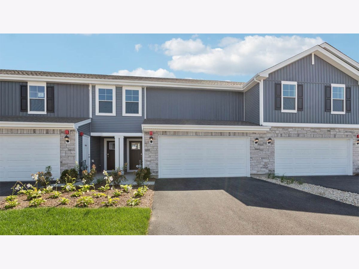 For Sale Yorkville Illinois, 2214 Davidson Way