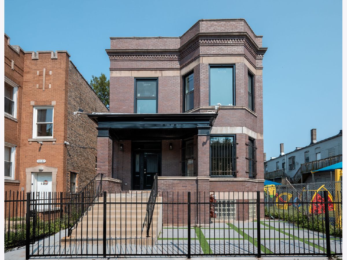  For Sale Chicago Illinois, 7049 Vernon Avenue