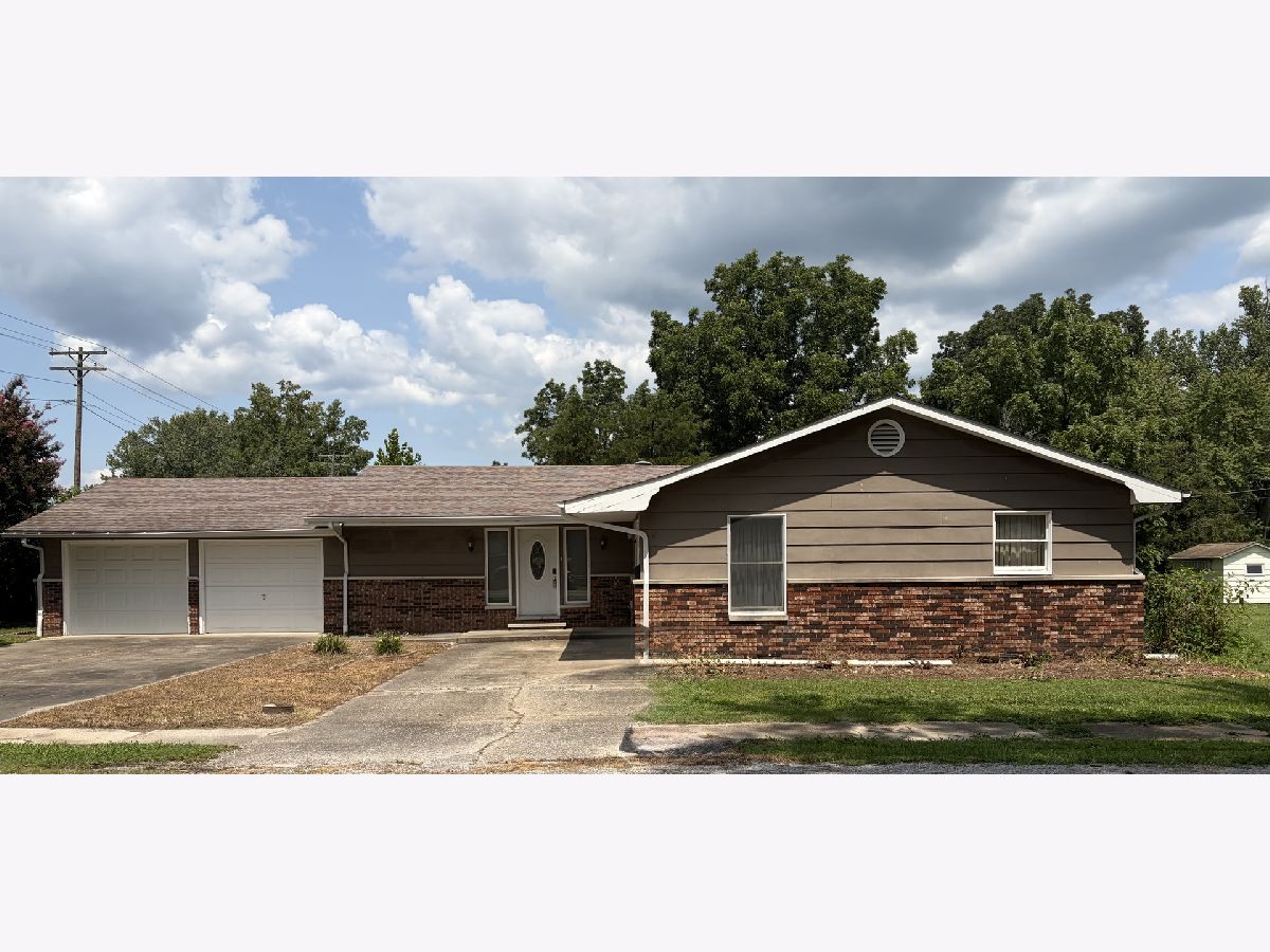  Sold West Frankfort Illinois, 1303 4th