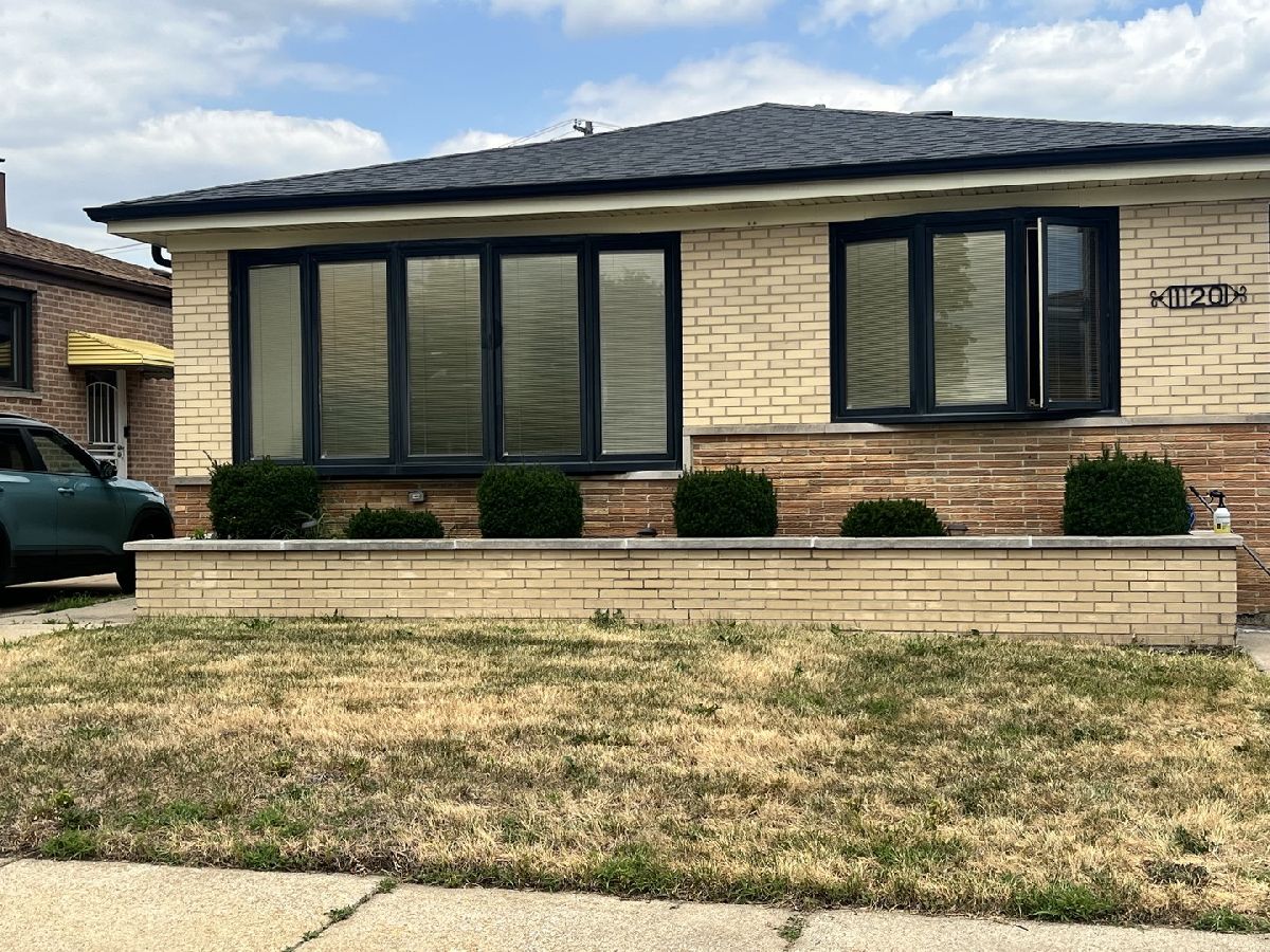  For Sale Chicago Illinois, 1120 107th Place