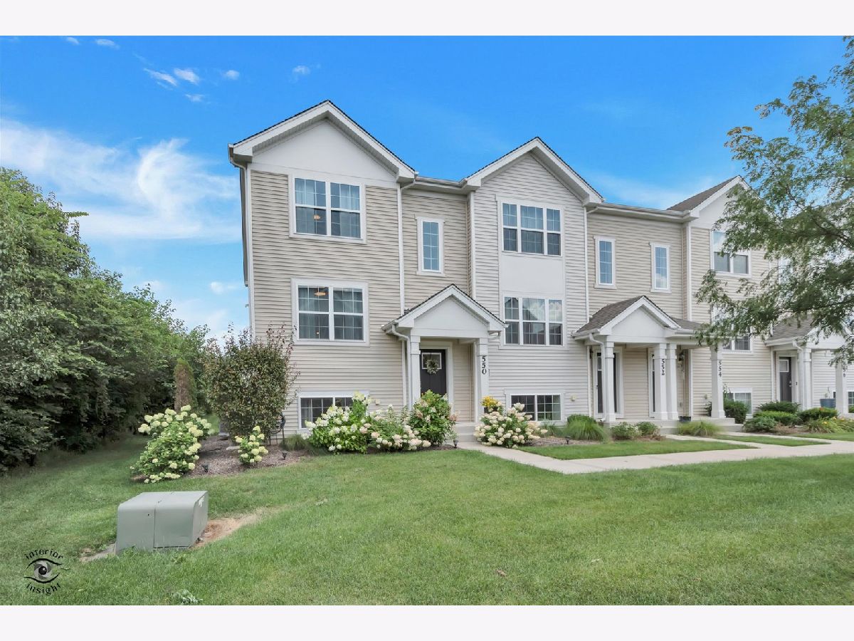  For Sale Joliet Illinois, 550 Spring Leaf Drive