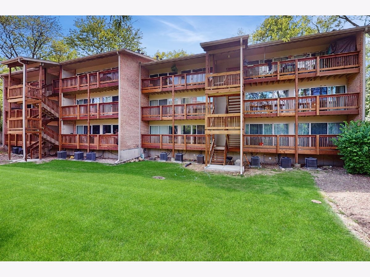 Condos & Townhomes For Sale Four Lakes Lisle Illinois, 5880 Forest View Road