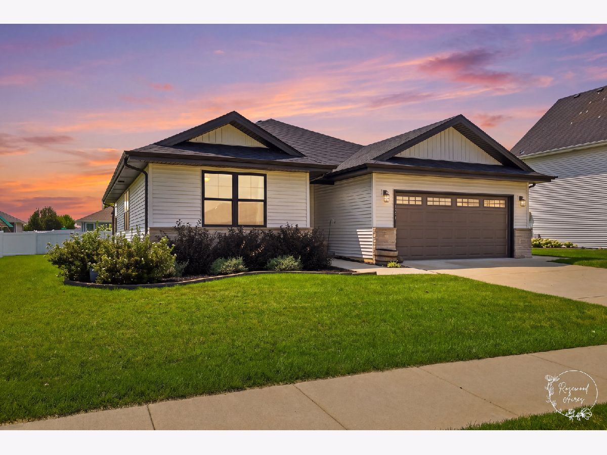 Homes & Townhomes For Sale Eagles Landing Manteno Illinois, 1550 Eagles