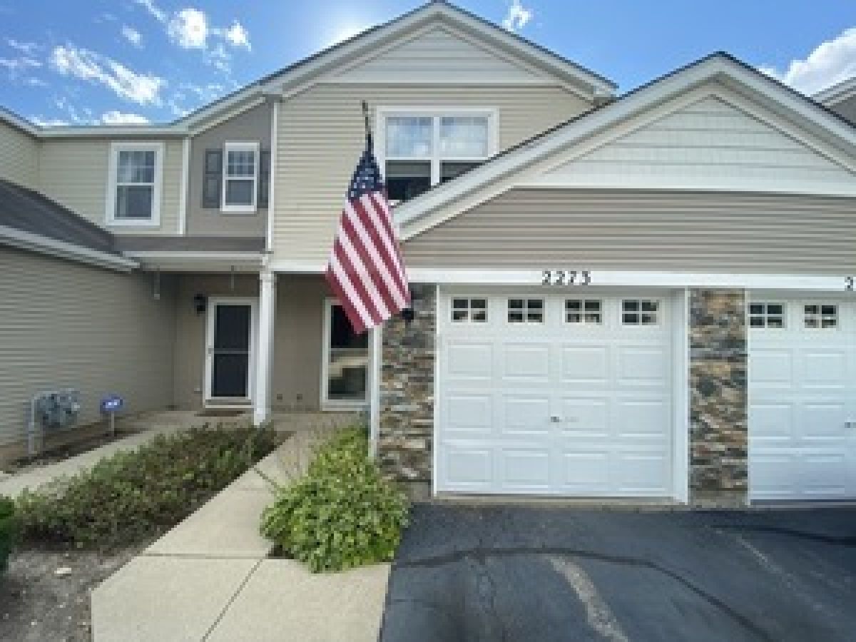  For Rent Carpentersville Illinois, 2273 Flagstone