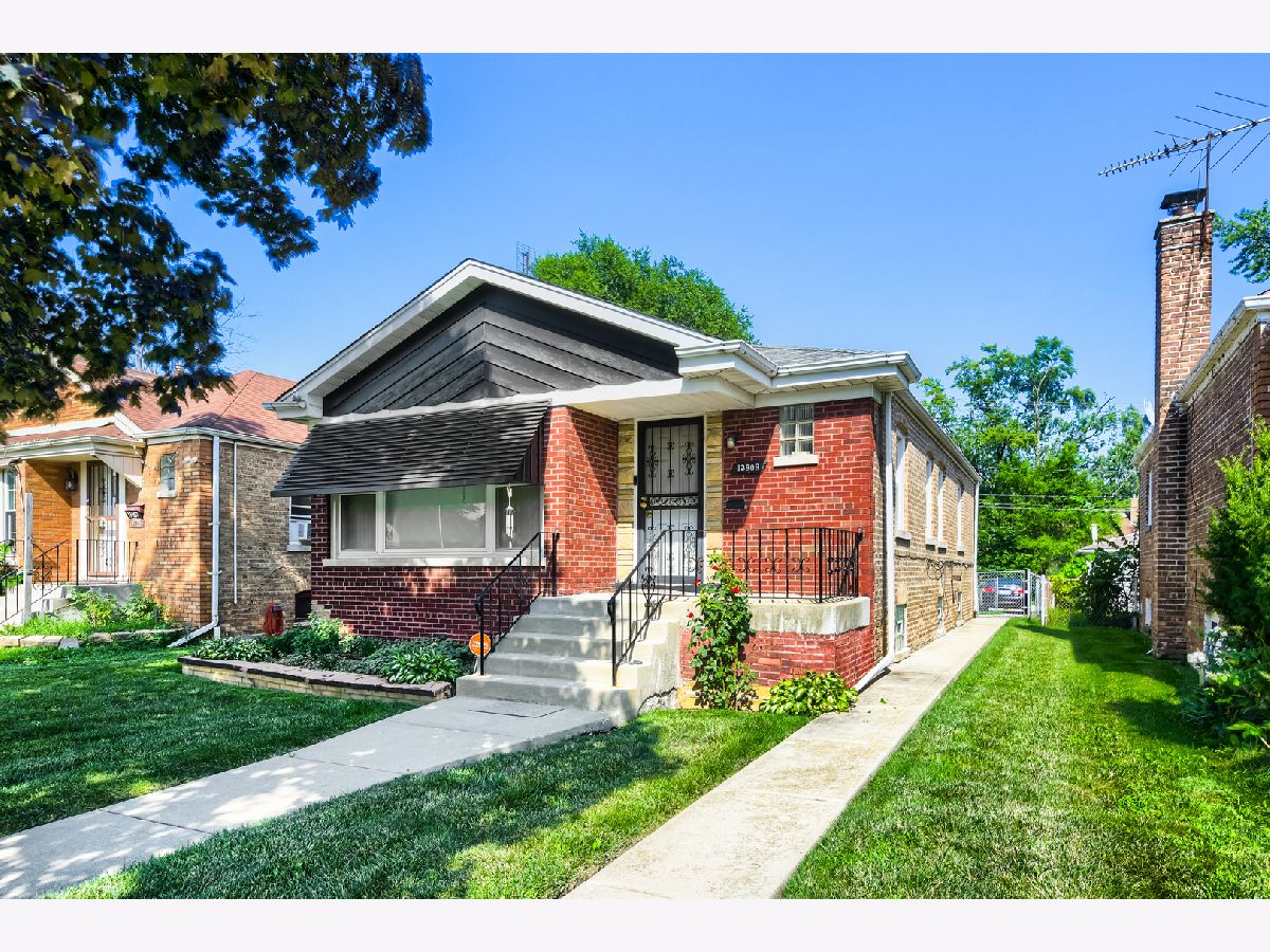  For Sale Riverdale Illinois, 13909 School Street