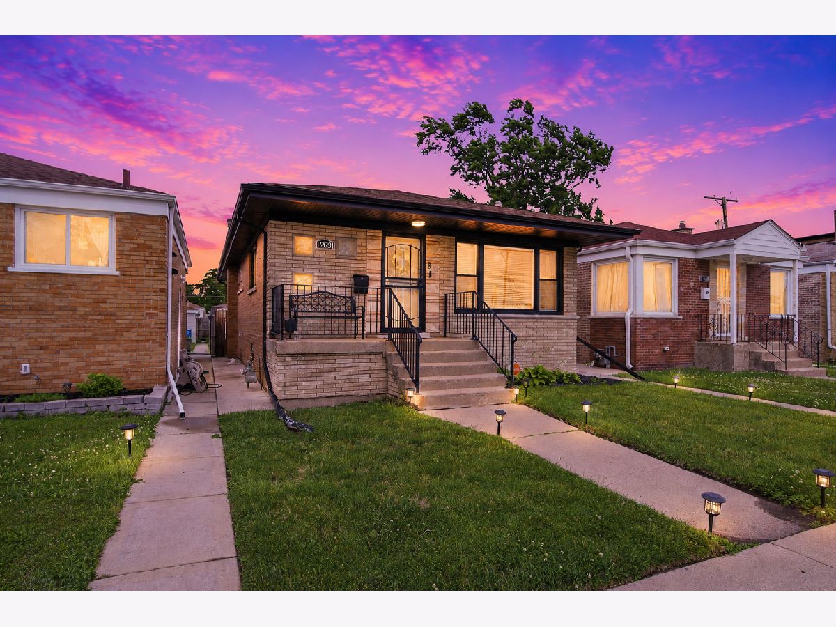 For Sale Calumet Park Illinois, 12631 Justine Street