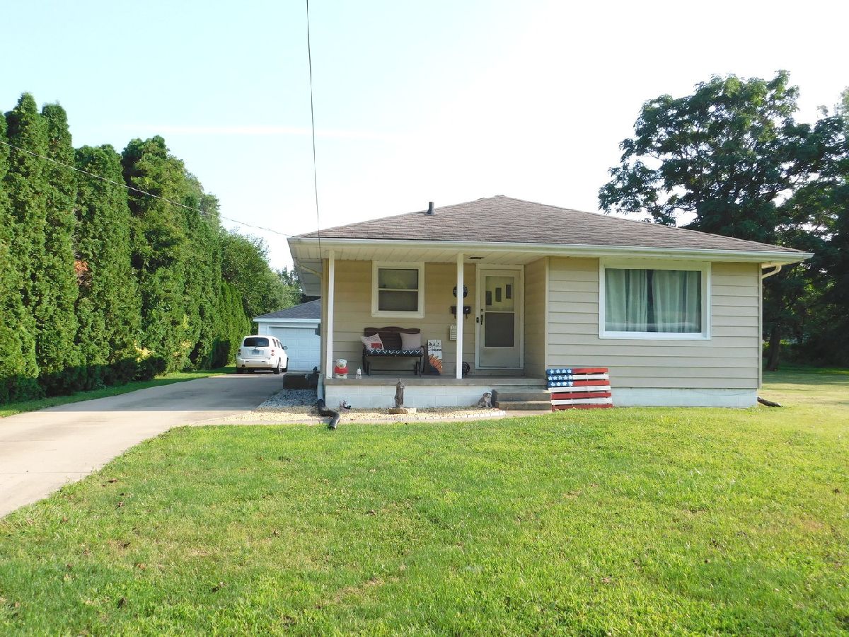  For Sale Streator Illinois, 213 Sangamon Street