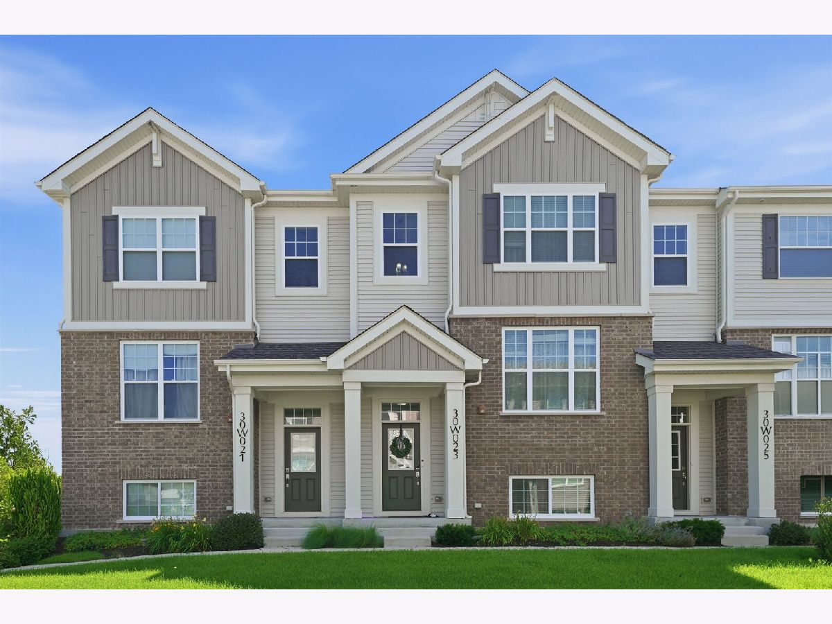  Rented Naperville Illinois, 30W023 Brayman
