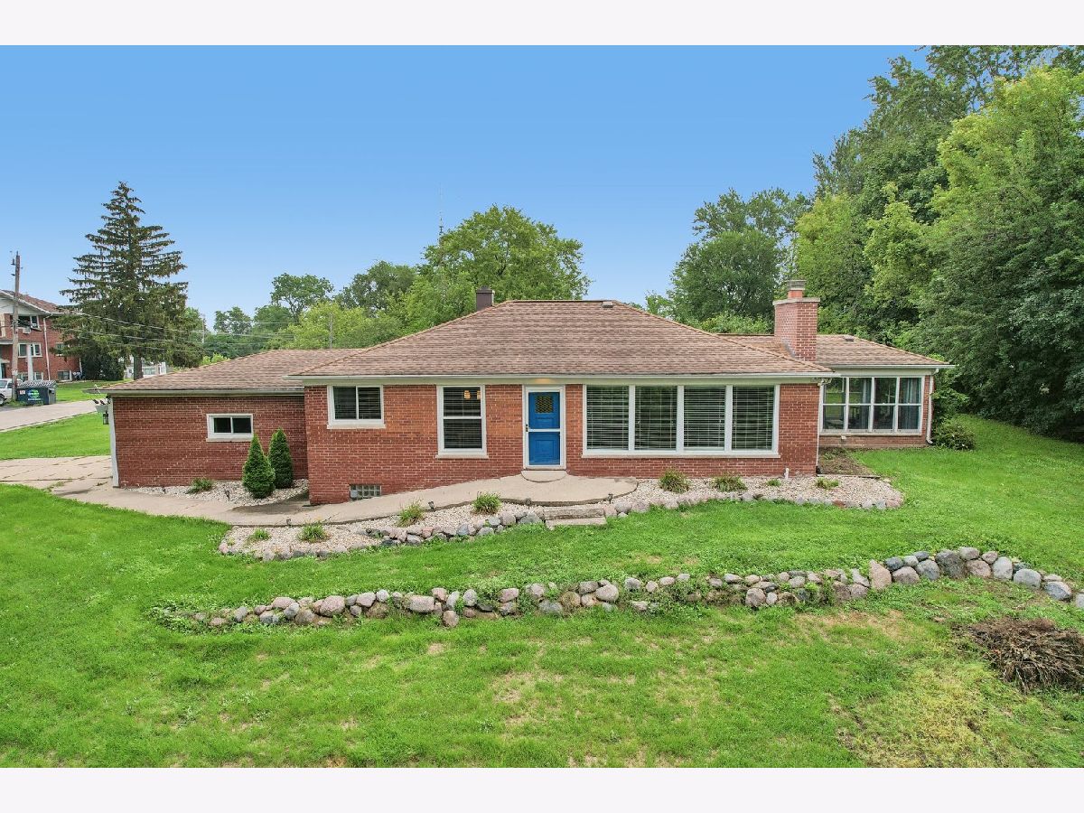  For Sale Antioch Illinois, 23579 Windsor Terrace