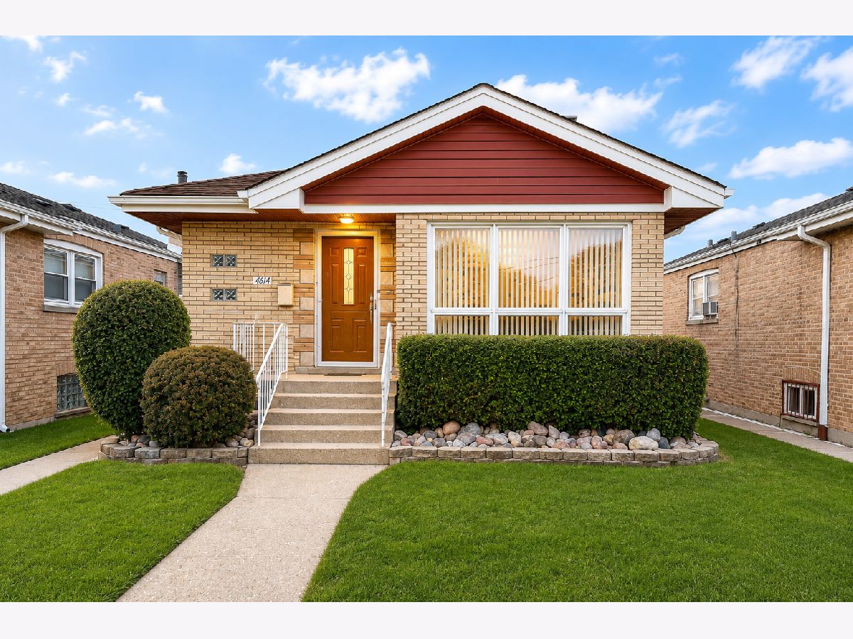  For Sale Chicago Illinois, 4614 87th Street