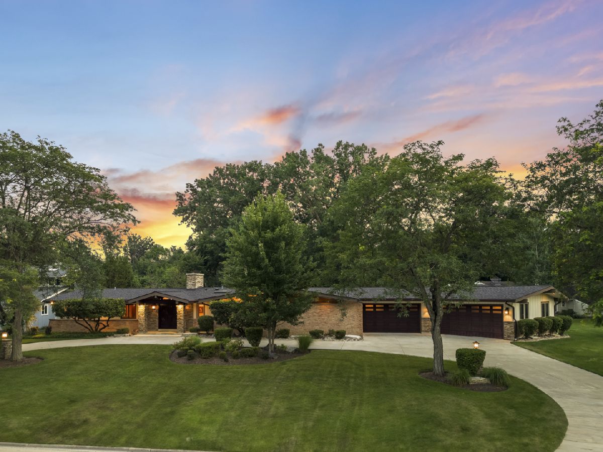  For Sale Lincolnshire Illinois, 13 Yorkshire Drive