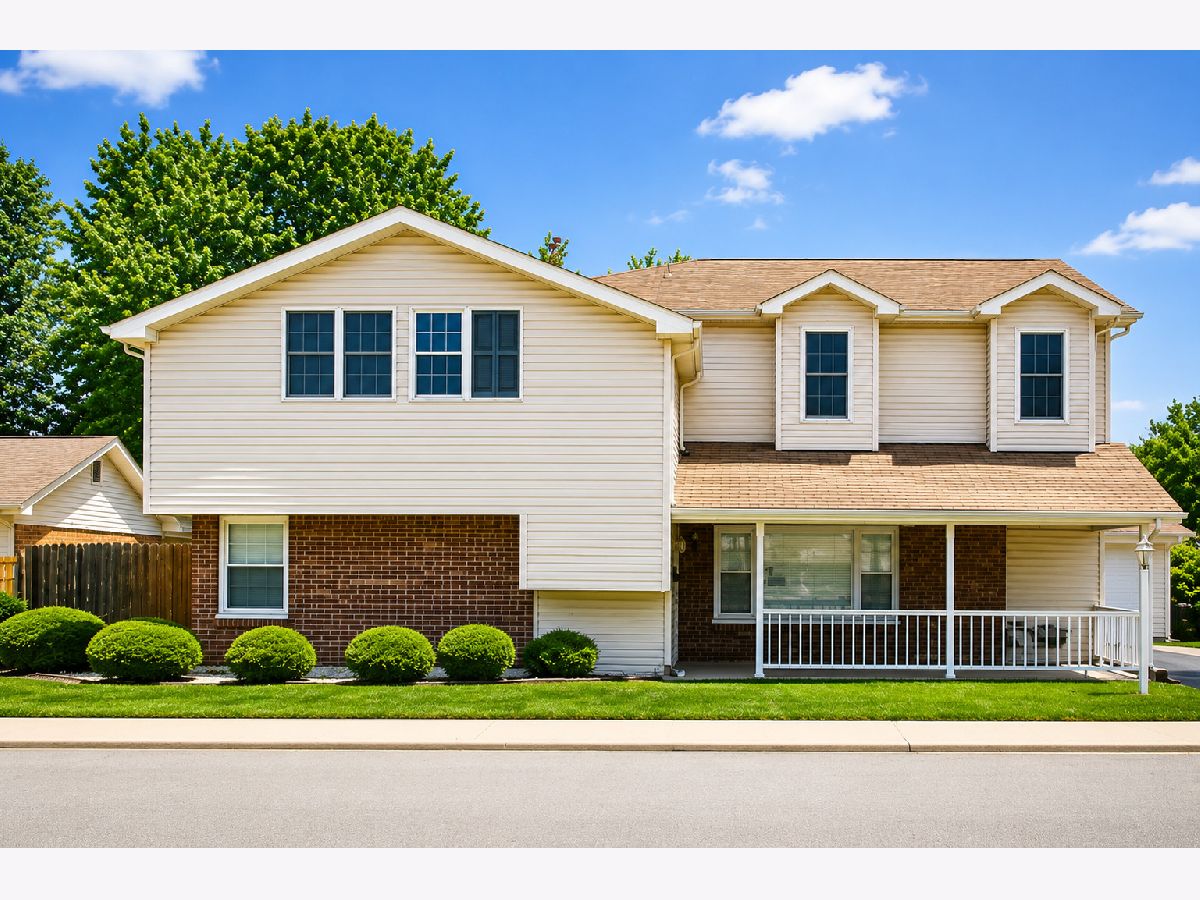  Rented Worth Illinois, 11536 Ridgeland