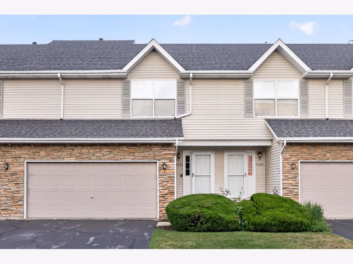  For Rent Sycamore Illinois, 1110 Rose