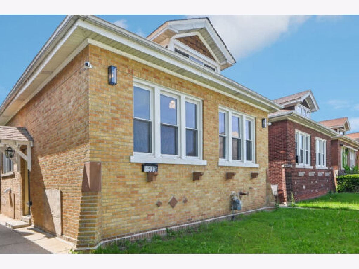  For Sale Chicago Illinois, 7930 Kenwood Avenue