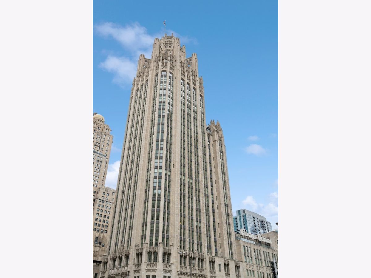 Condos & Townhomes For Sale Tribune Tower Residences Chicago Illinois, 435 Michigan Avenue