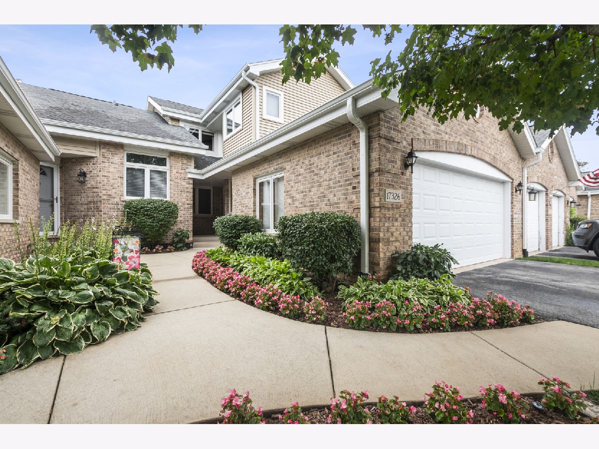  For Sale Orland Park Illinois, 17326 Brook Crossing Court
