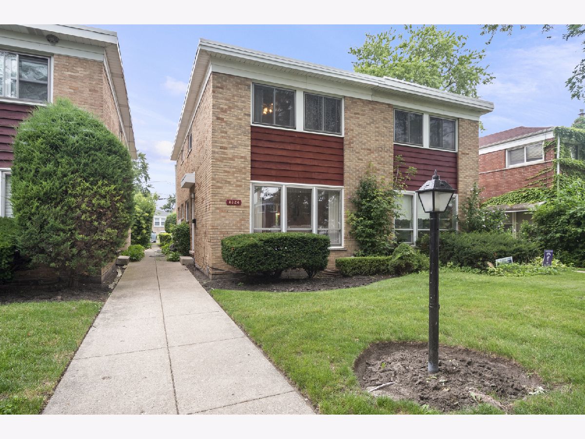  For Sale Skokie Illinois, 8324 Kimball Avenue