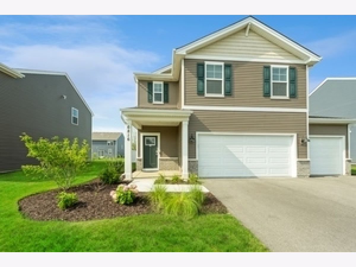  For Sale Wonder Lake Illinois, 6816 Cobble Springs Lane