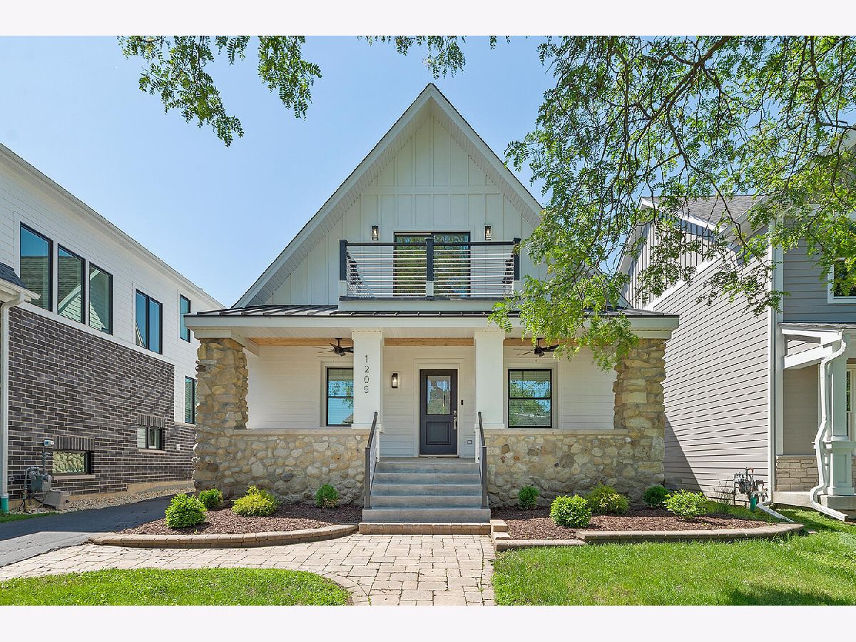  For Rent Downers Grove Illinois, 1205 Curtiss