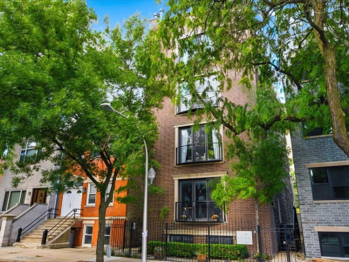 For Sale Chicago Illinois, 839 Miller Street