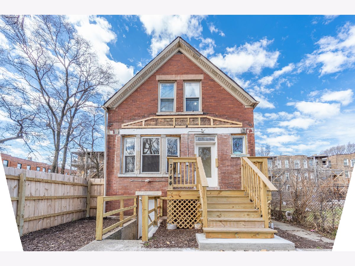  For Sale Chicago Illinois, 7144 Wentworth Avenue