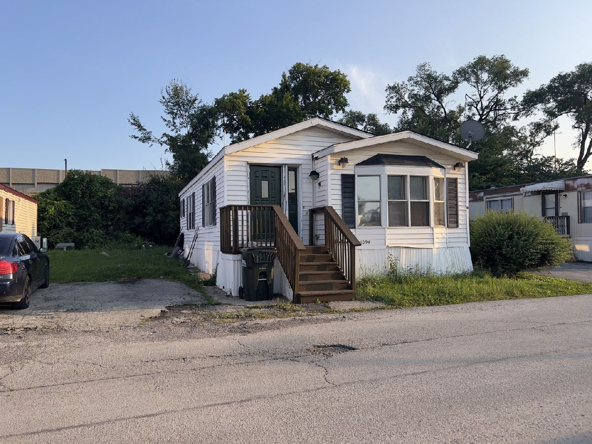 For Sale Justice Illinois, 1094 Testa Drive