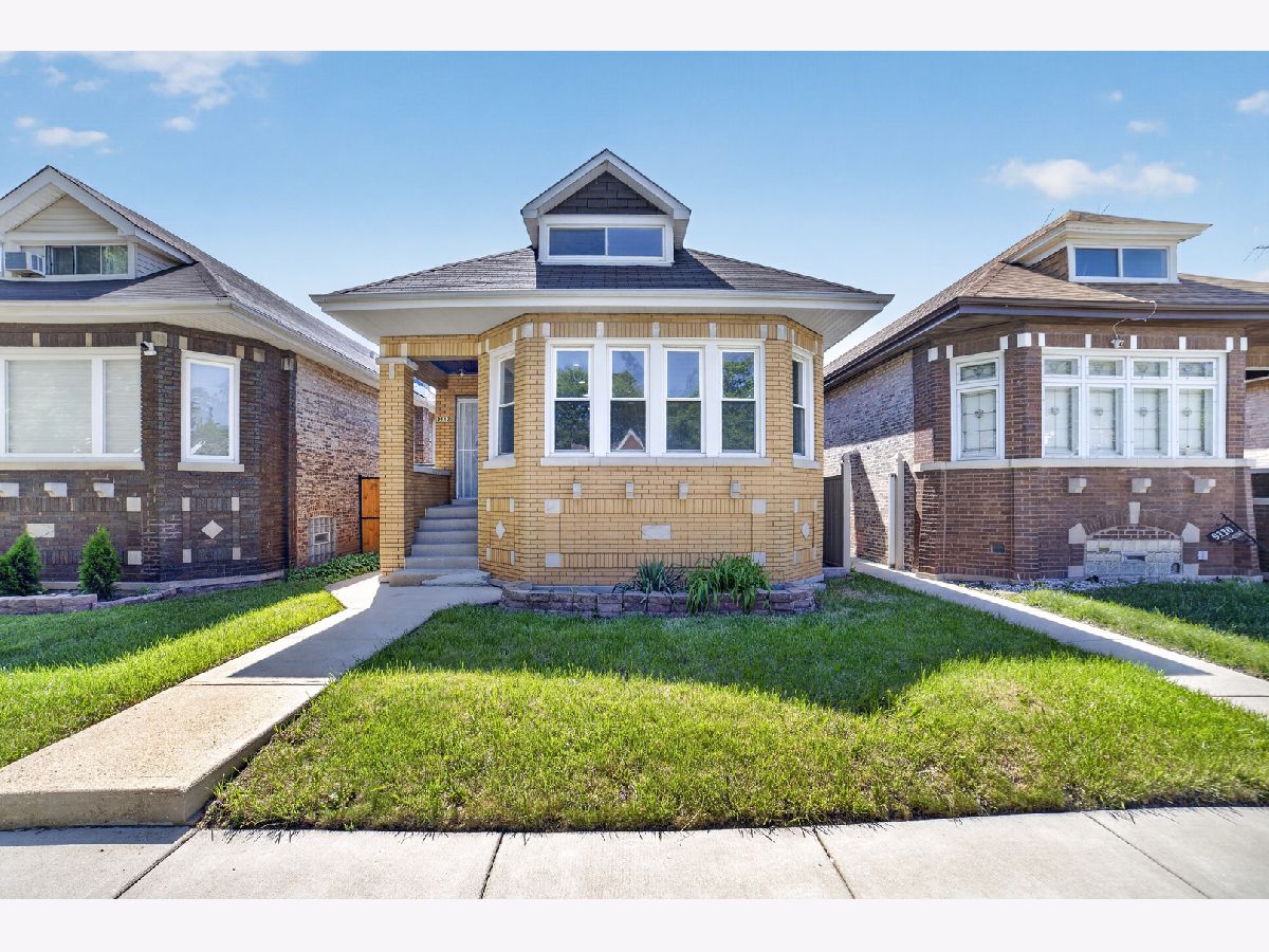  For Sale Chicago Illinois, 9112 Aberdeen Street
