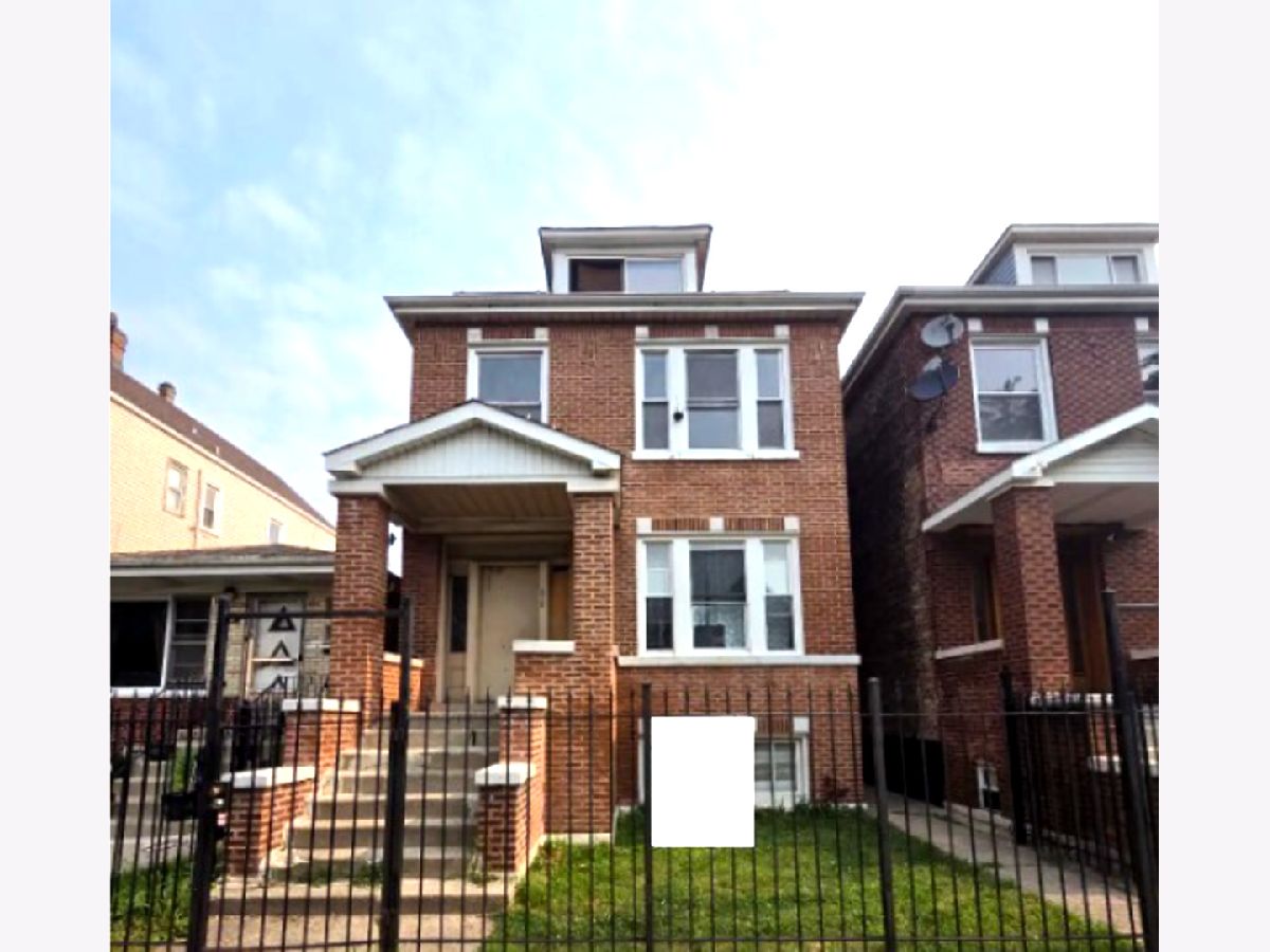  For Sale Chicago Illinois, 2512 45th Place