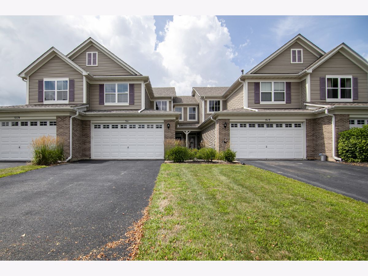  For Sale Oswego Illinois, 511 Majestic Lane