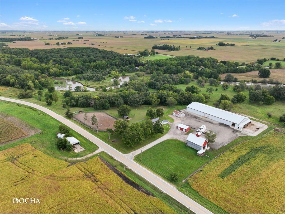  For Sale Earlville Illinois, 4266 1553rd Road