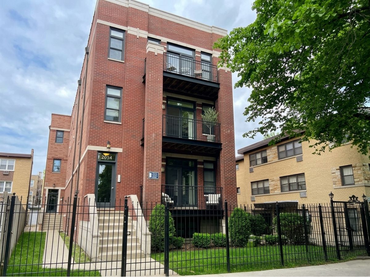  For Rent Chicago Illinois, 2054 Chase