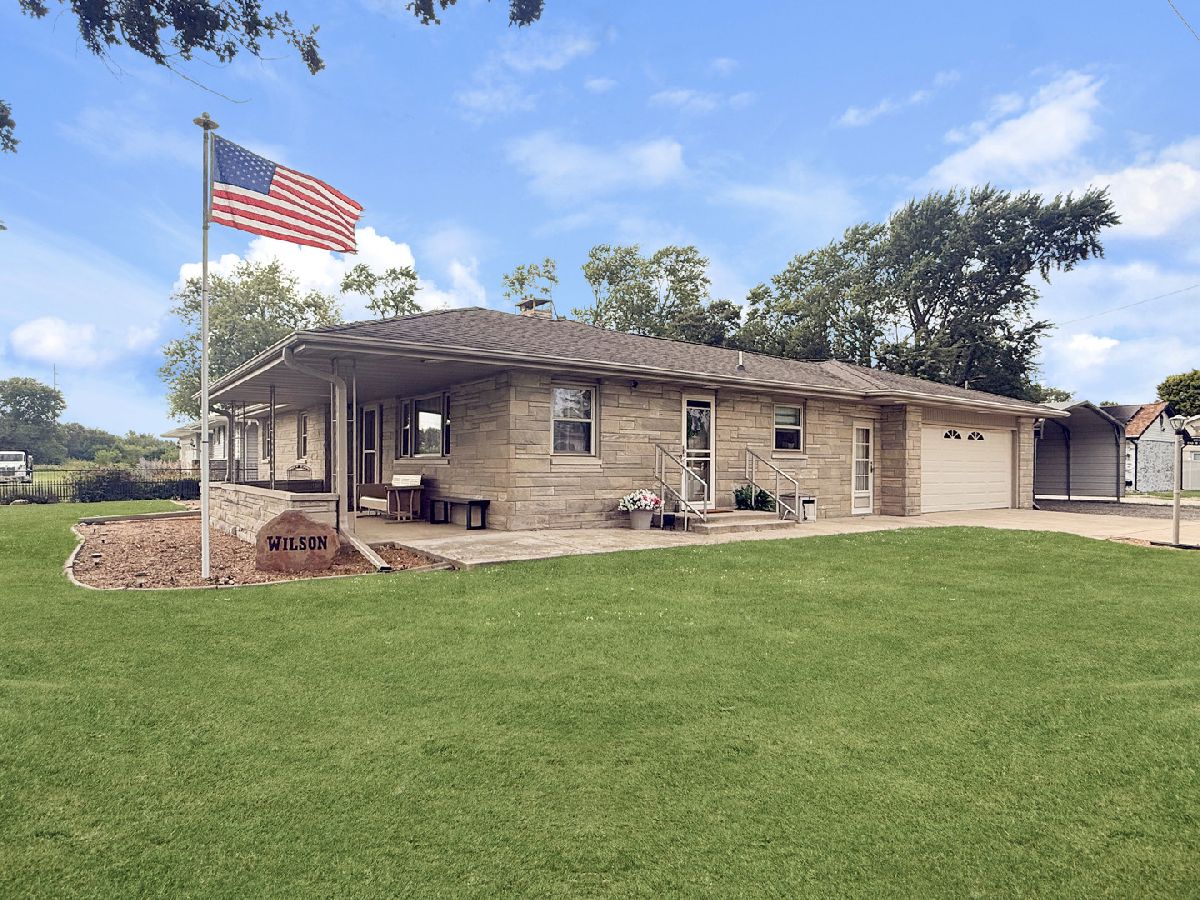  For Sale Thomasboro Illinois, 800 Central Avenue