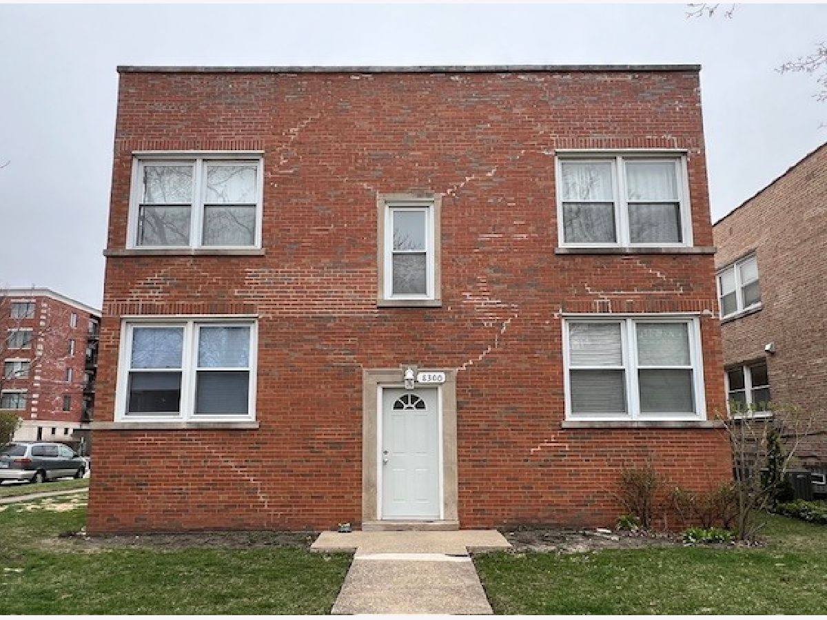  For Sale Skokie Illinois, 8300 Keating Avenue