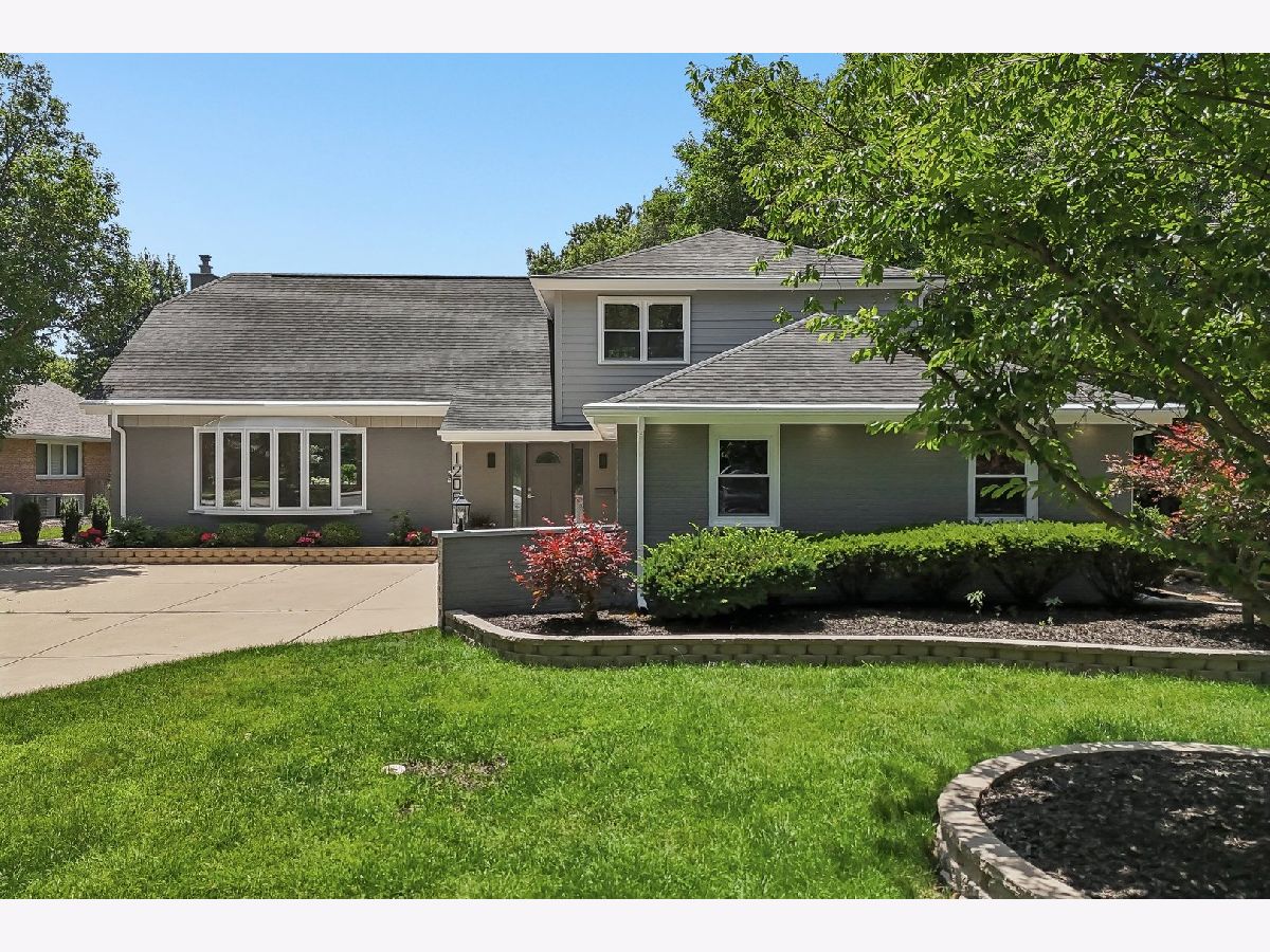  For Sale Naperville Illinois, 1208 Elizabeth Avenue