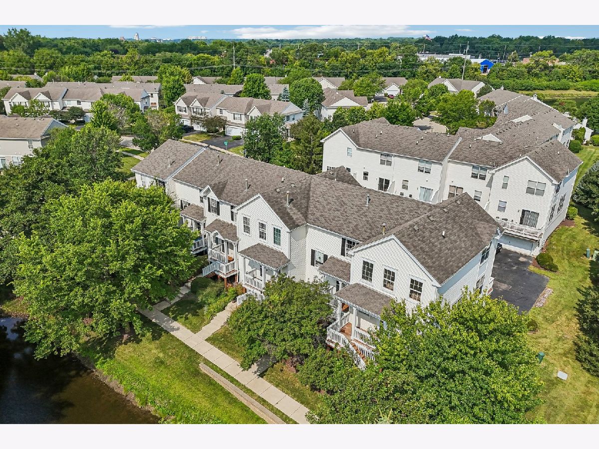Townhomes & Condos For Sale Summit Enclave Dekalb Illinois, 1548 Grand Drive