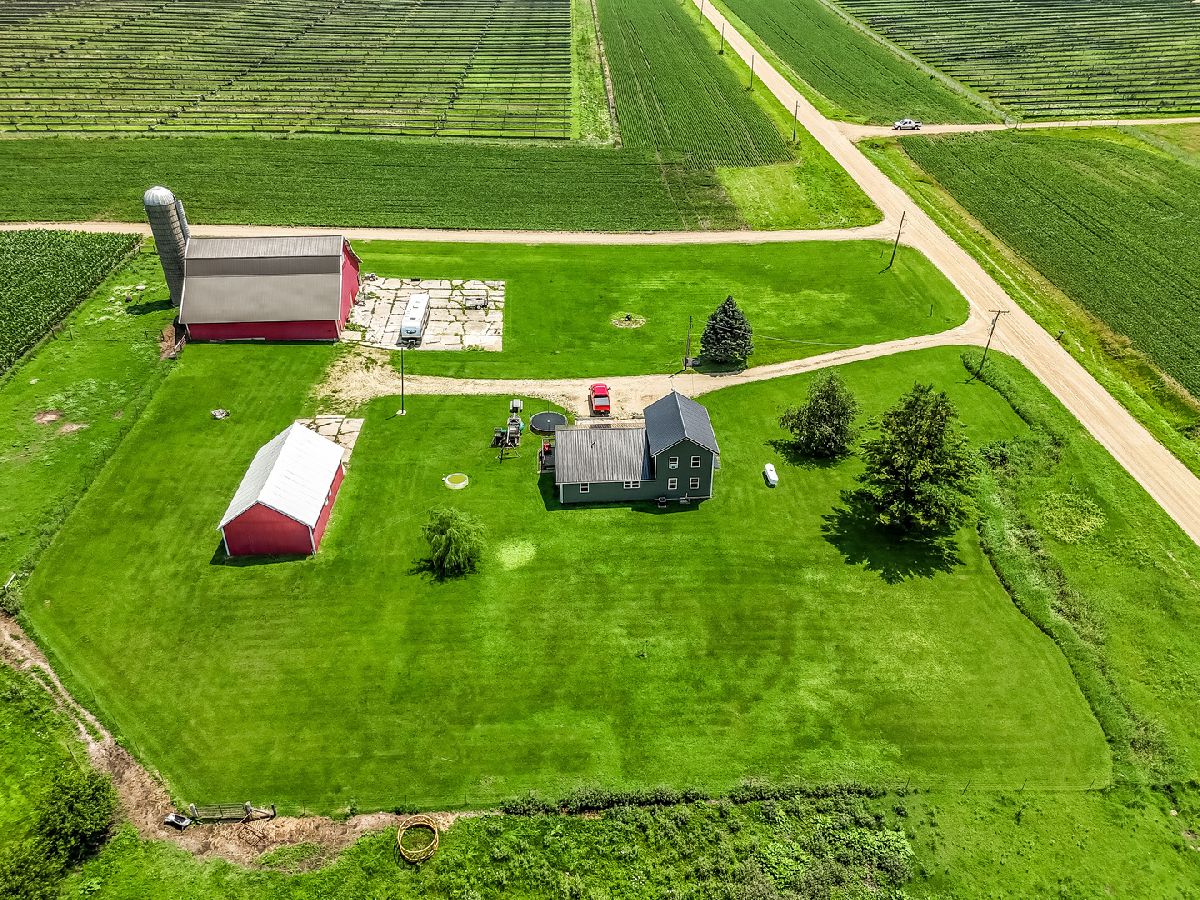  For Sale Lena Illinois, 15564 Fisher Road