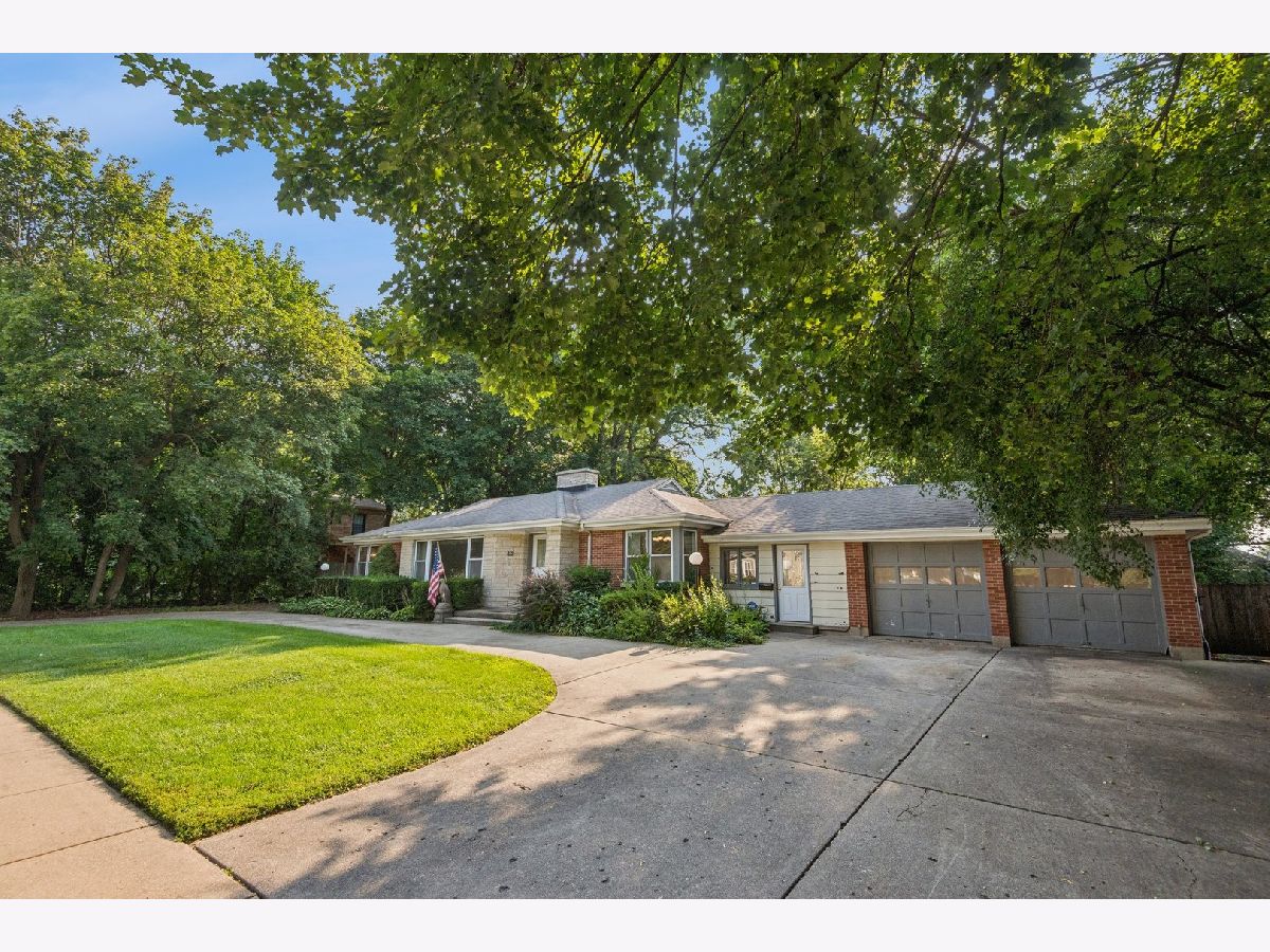  For Sale Barrington Illinois, 412 Dundee Avenue