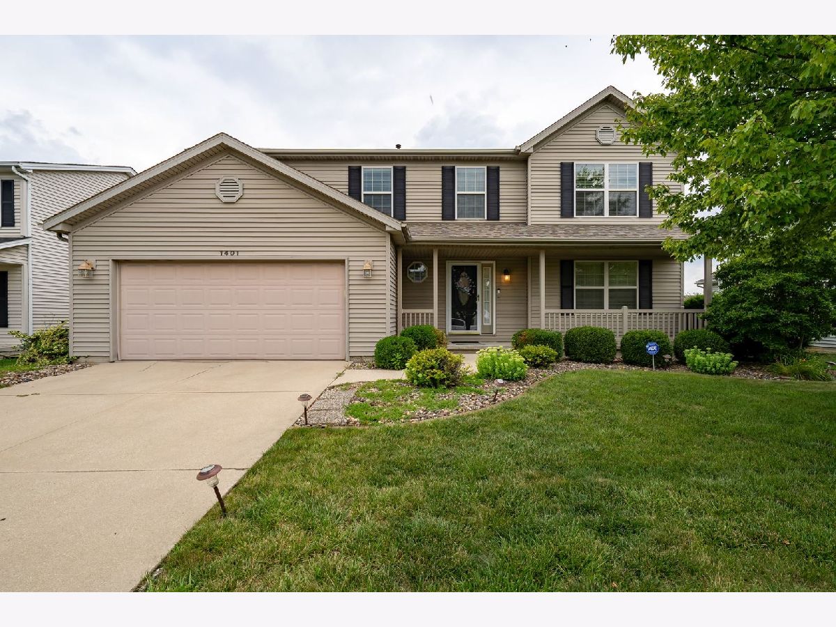  For Sale Bloomington Illinois, 1401 Ballyshannon Drive
