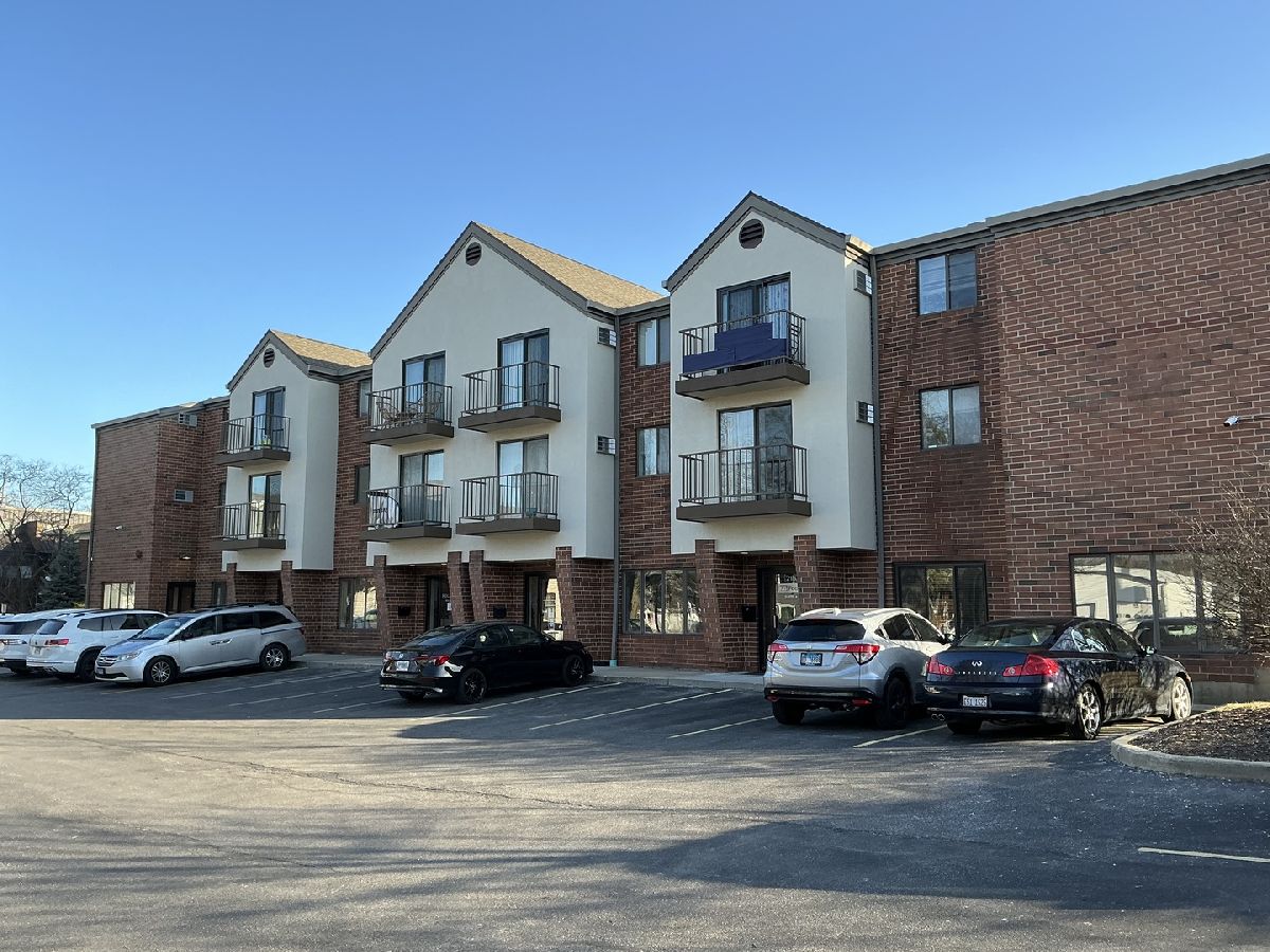  For Rent Libertyville Illinois, 215 Park