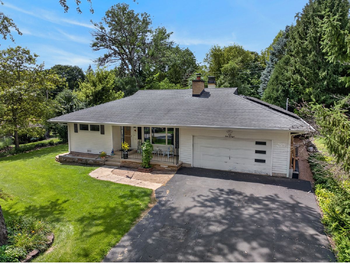  For Sale Algonquin Illinois, 1208 Getzelman Trail