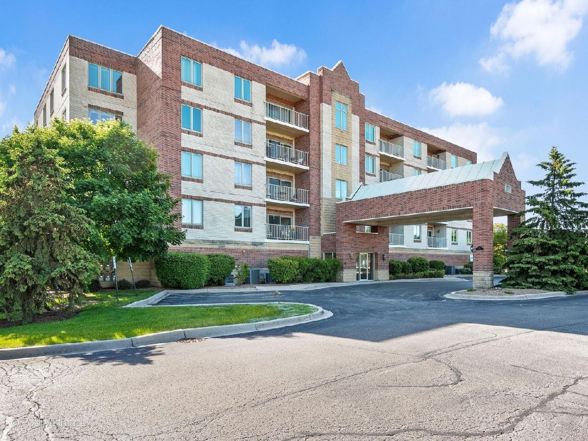 For Sale Elmhurst Illinois, 175 Brush Hill Road