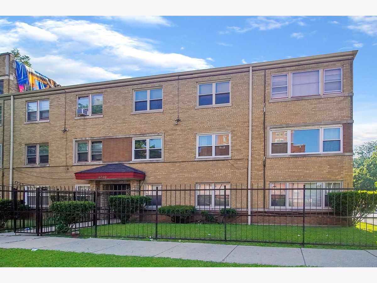  For Rent Chicago Illinois, 6700 Paxton