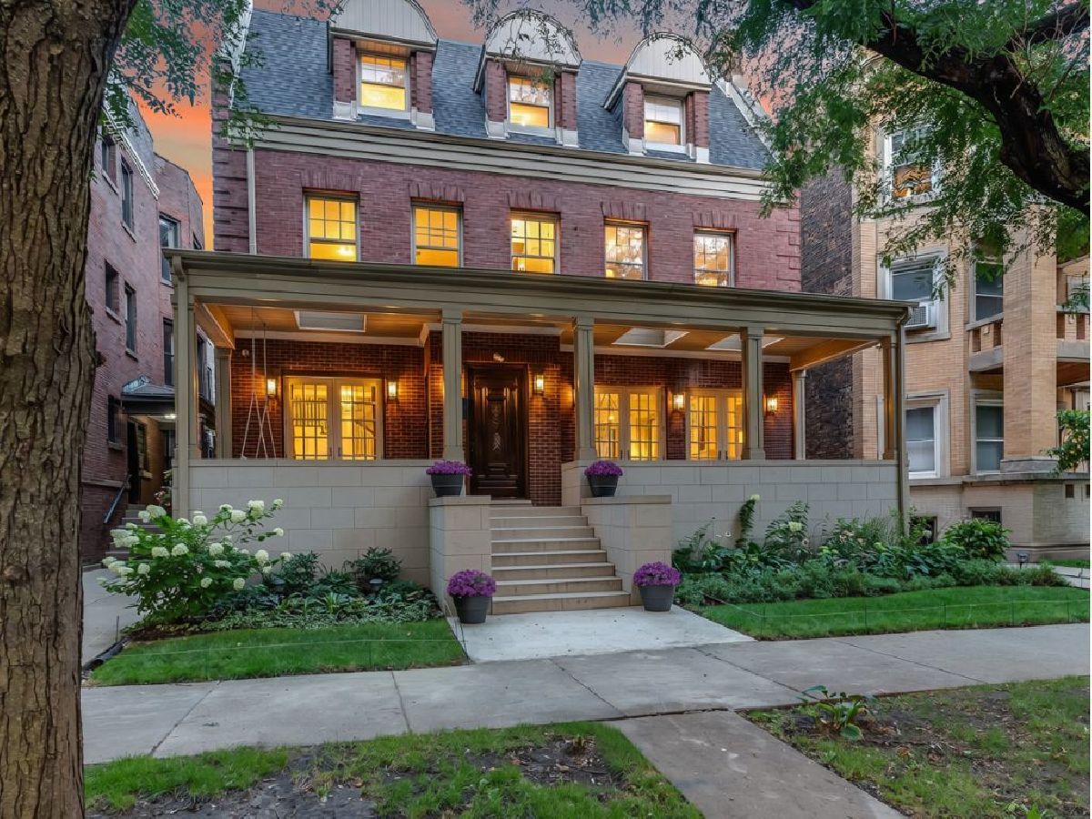  For Sale Chicago Illinois, 5421 Hyde Park Boulevard