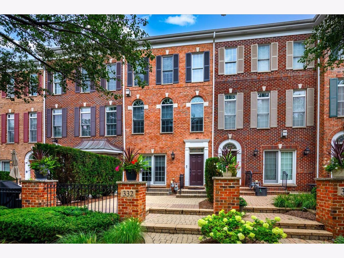 Townhomes & Homes Sold Naperville Station Naperville Illinois, 332 Big Rail