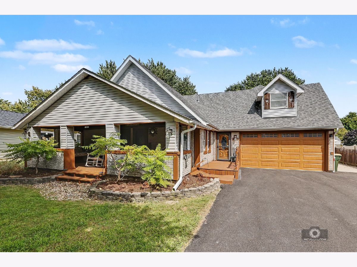  For Sale Sandwich Illinois, 1457 Nova Road