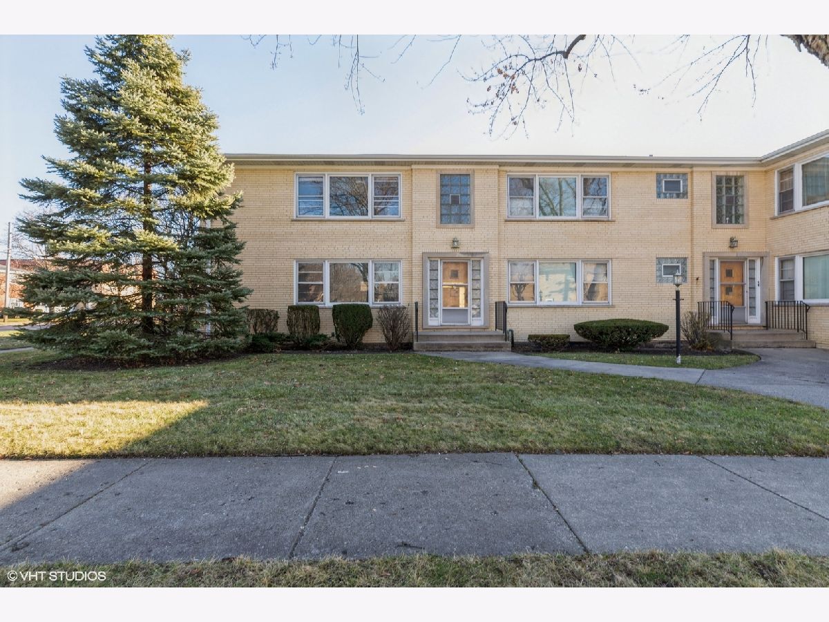  Rented Park Ridge Illinois, 7 Home