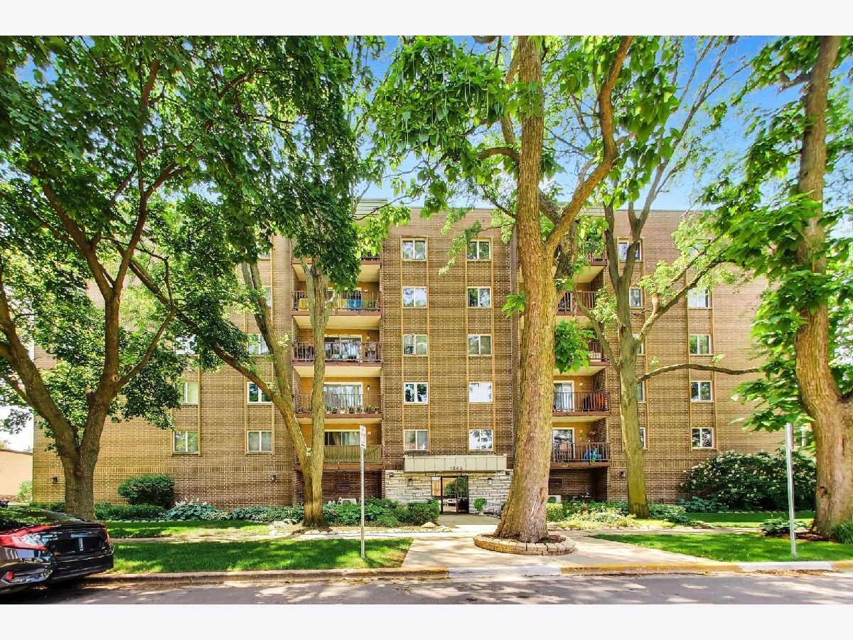  Sold Des Plaines Illinois, 1365 Ashland