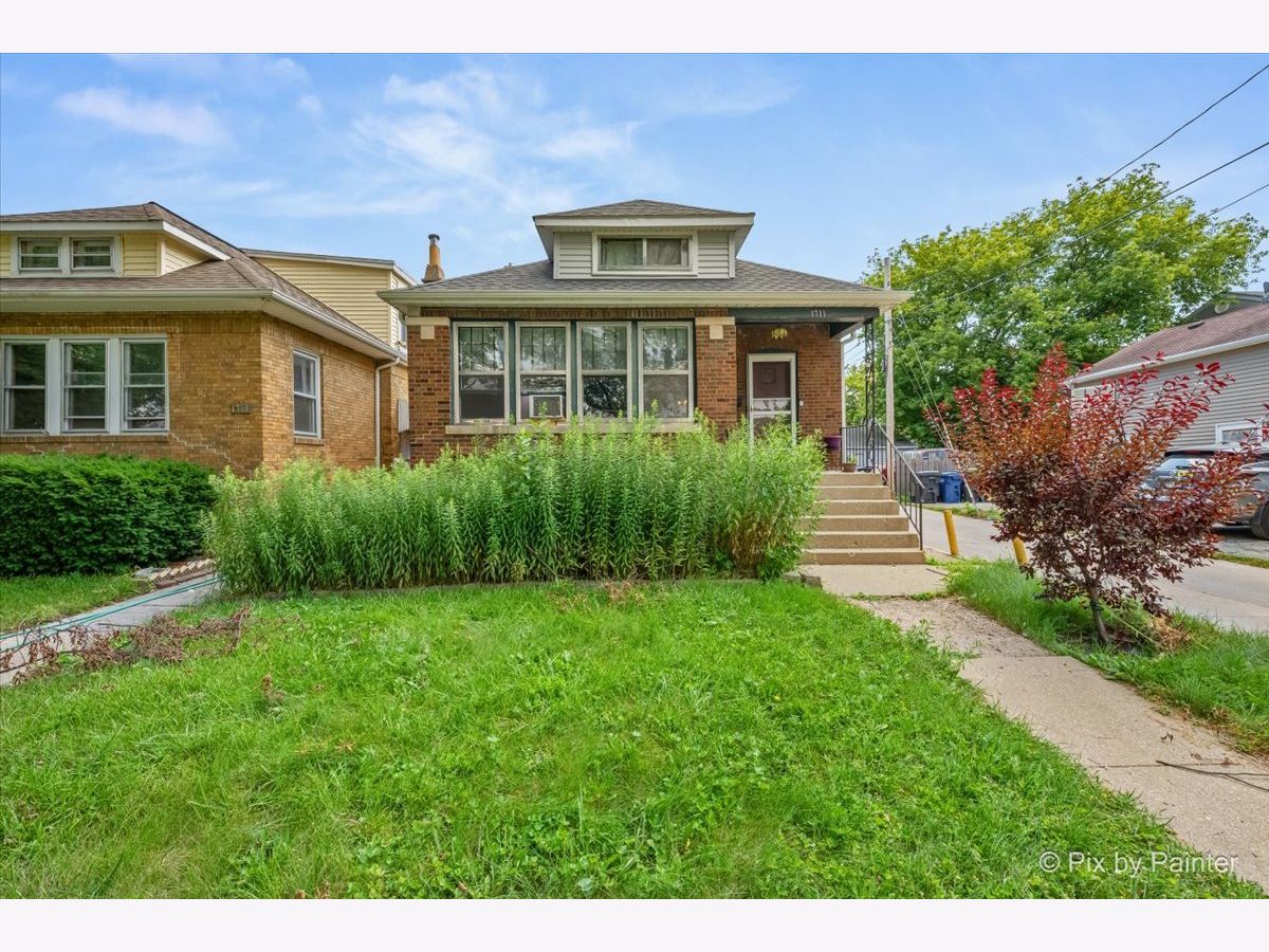 For Sale Evanston Illinois, 1711 Hartrey Avenue